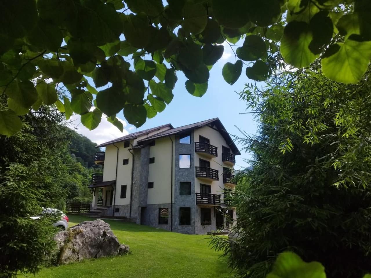 Casa Valea Cernei Otel Isverna Dış mekan fotoğraf